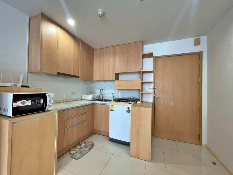 Villa Ratchatewi, Bangkok, 83 Phayathai Road, Thanon Phaya Thai, Ratchathewi, Bangkok, 1 Bedroom, 40 sqm, Condo For Rent, by NATTAPHONG Yodmanotham (K. Book), 500447880 - DDproperty.com