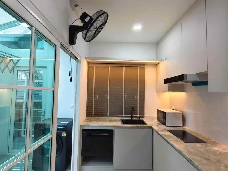 Grandio Bangna KM.5 : แกรนดิโอ บางนา กม.5, Samut Prakan, ถนนบัวนครินทร์, Bang Kaeo, Bang Plee, Samut Prakan, 4 Bedrooms, 200 sqm, Single Detached House For Rent, by Khun EVE, 500447885 - DDproperty.com