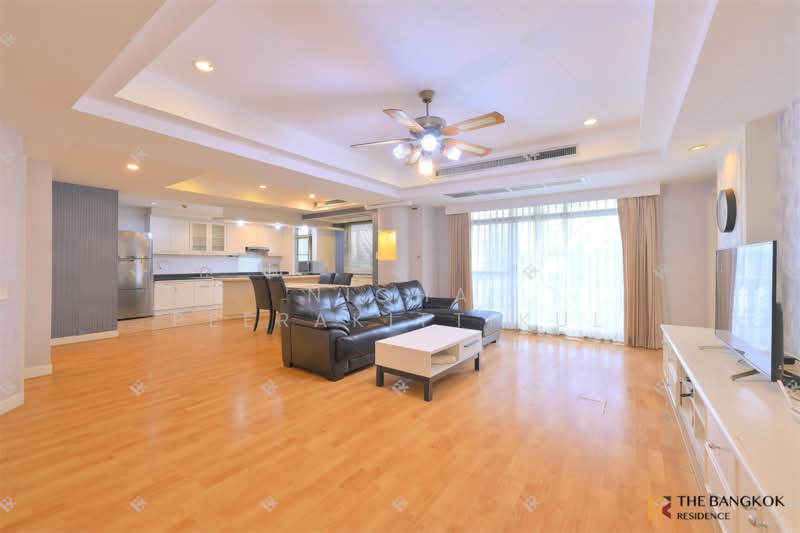 Royal Castle Sukhumvit : รอยัล คาสเซอร์ สุขุมวิท, กรุงเทพ, 30 ซอยสุขุมวิท 39, คลองเตยเหนือ, วัฒนา, กรุงเทพ, 160 ตร.ม., คอนโด ให้เช่า, โดย Nicha Peerakittikul, 500447892 - DDproperty.com