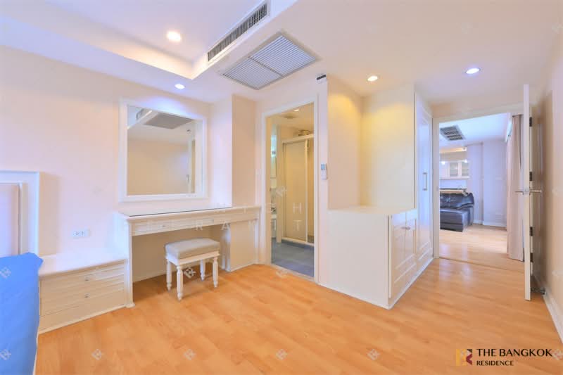 Royal Castle Sukhumvit, Bangkok, 30 Soi Sukhumvit 39, Khlongtoei Nua, Watthana, Bangkok, 3 Bedrooms, 160 sqm, Condo For Rent, by Nicha Peerakittikul, 500447892 - DDproperty.com
