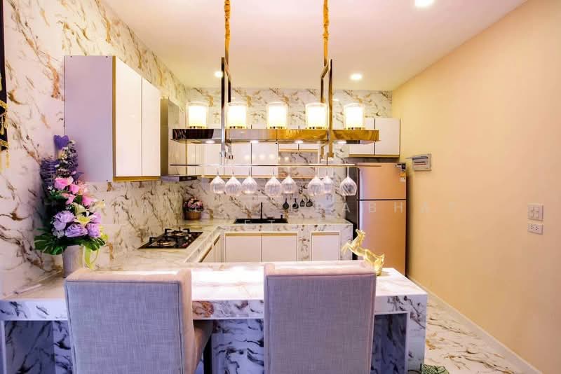 Baan Benjawan Nong Pla Lai, Chon Buri (Pattaya), Nong Pla Lai, Bang Lamung (Pattaya), Chon Buri (Pattaya), 3 Bedrooms, 125 sqm, Townhouse For Rent, by Praveen Peter, 500447922 - DDproperty.com