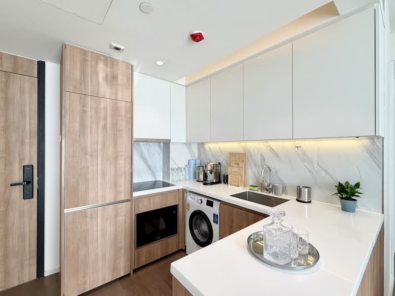 MUNIQ Sukhumvit 23, Bangkok, 17 Sukhumvit 23, Khlongtoei Nua, Watthana, Bangkok, 2 Bedrooms, 63 sqm, Condo For Rent, by Win Chan, 500447941 - DDproperty.com