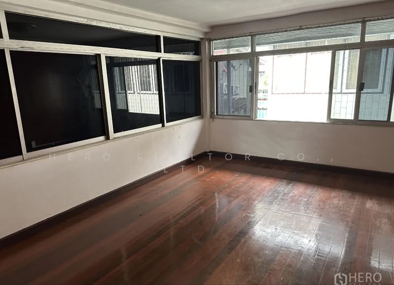 For Rent Home Office 800 sqm in Suan Luang Bangkok HRE01140, Bangkok, Suan Luang, Bangkok, , 800 sqm, Shophouse For Rent, by Hero Realtor Co., Ltd., 500447958 - DDproperty.com