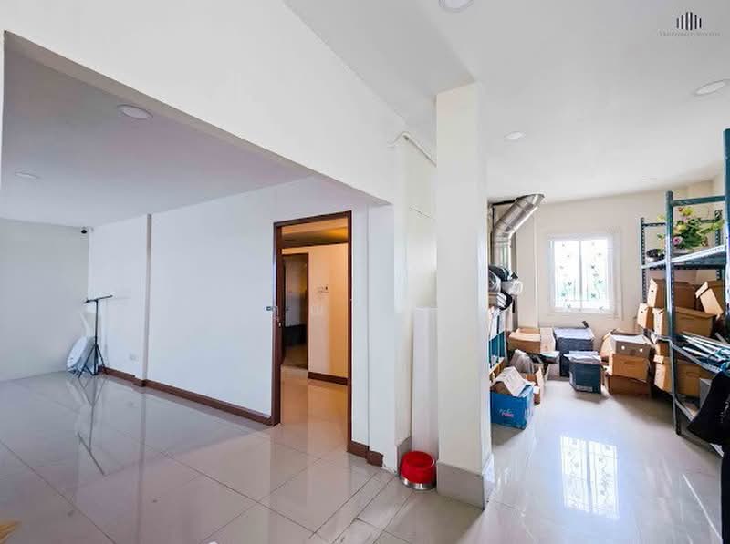One Property. 4.5-Storey Commercial Building, 2 Connected Units, 32.3 sq.wah, Roadfront Location, Bangkok, Bang Wa, Phasi Charoen, Bangkok, 1 Bedroom, 679 sqm, Townhouse For Sale, by คุณไทด์, 500447964 - DDproperty.com