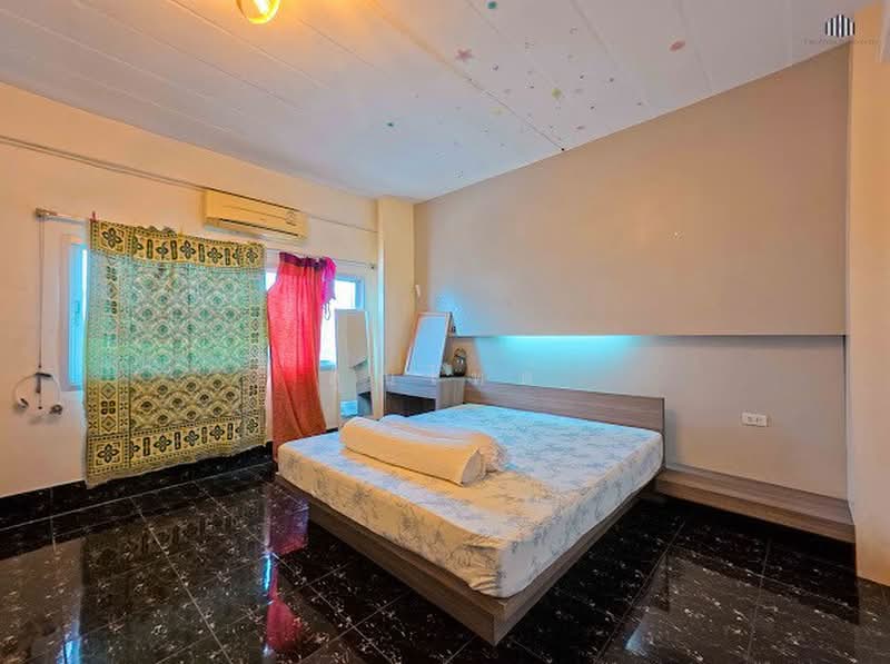 One Property. 4.5-Storey Commercial Building, 2 Connected Units, 32.3 sq.wah, Roadfront Location, Bangkok, Bang Wa, Phasi Charoen, Bangkok, 1 Bedroom, 679 sqm, Townhouse For Sale, by คุณไทด์, 500447964 - DDproperty.com