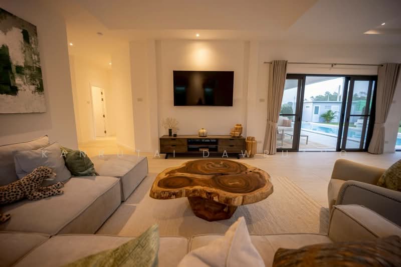 Mali Lotus Executive, Prachuap Khiri Khan, Thap Tai, Hua Hin, Prachuap Khiri Khan, 3 Bedrooms, 250 sqm, Villa For Sale, by Kanrutai Dawruang, 500447975 - DDproperty.com