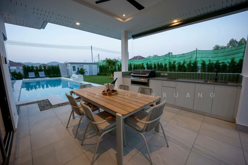 Mali Lotus Executive, Prachuap Khiri Khan, Thap Tai, Hua Hin, Prachuap Khiri Khan, 3 Bedrooms, 250 sqm, Villa For Sale, by Kanrutai Dawruang, 500447975 - DDproperty.com