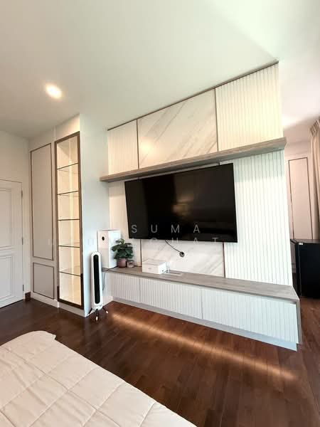 The City Ekkamai-Ladprao, Bangkok, Pradit Manutham Road, Phlapphla, Wang Thonglang, Bangkok, 4 Bedrooms, 309 sqm, Single Detached House For Rent, by Usuma Usumachat, 500447995 - DDproperty.com