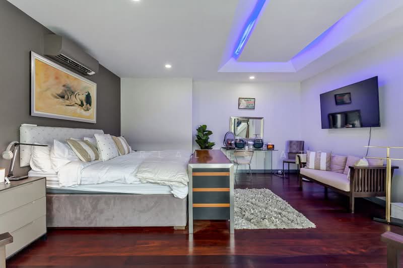 Spacious Pool Villa for Sale Pratumnak Pattaya, Chon Buri (Pattaya), Bang Lamung, Bang Lamung (Pattaya), Chon Buri (Pattaya), 5 Bedrooms, 450 sqm, Villa For Sale, by PLC REAL ESTATE, 500448021 - DDproperty.com