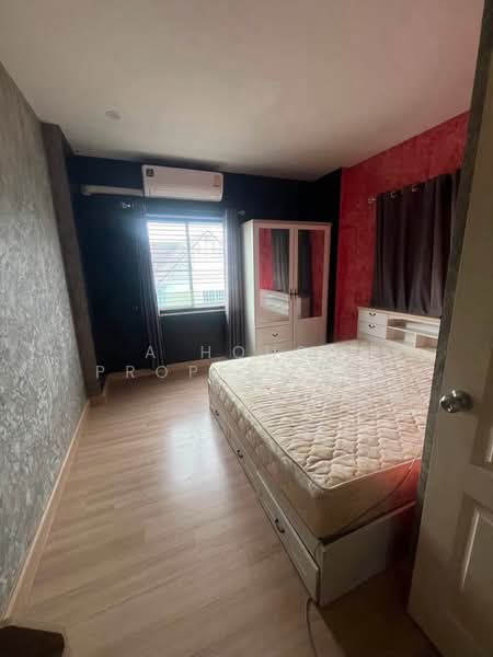 Tada Town Aura, Chon Buri (Pattaya), Nong - Kham, Si Racha, Chon Buri (Pattaya), 3 Bedrooms, 200 sqm, Single Detached House For Sale, by A House Property Co.,Ltd., 500448033 - DDproperty.com