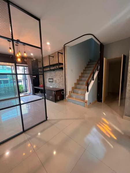 Tada Town Aura, Chon Buri (Pattaya), Nong - Kham, Si Racha, Chon Buri (Pattaya), 3 Bedrooms, 200 sqm, Single Detached House For Sale, by A House Property Co.,Ltd., 500448033 - DDproperty.com
