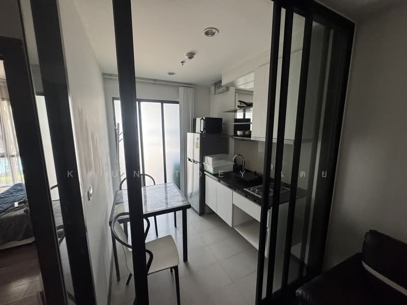 The Base Park East Sukhumvit 77, Bangkok, 99 Soi Pridi Banomyong 2, Phra Kanong Nua, Watthana, Bangkok, 1 Bedroom, 30 sqm, Condo For Rent, by Khun Toey เตย, 500448036 - DDproperty.com