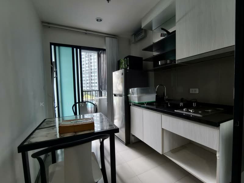 The Base Park East Sukhumvit 77, Bangkok, 99 Soi Pridi Banomyong 2, Phra Kanong Nua, Watthana, Bangkok, 1 Bedroom, 30 sqm, Condo For Rent, by Khun Toey เตย, 500448036 - DDproperty.com
