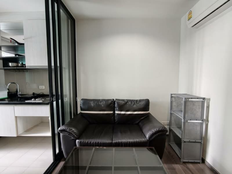 The Base Park East Sukhumvit 77, Bangkok, 99 Soi Pridi Banomyong 2, Phra Kanong Nua, Watthana, Bangkok, 1 Bedroom, 30 sqm, Condo For Rent, by Khun Toey เตย, 500448036 - DDproperty.com
