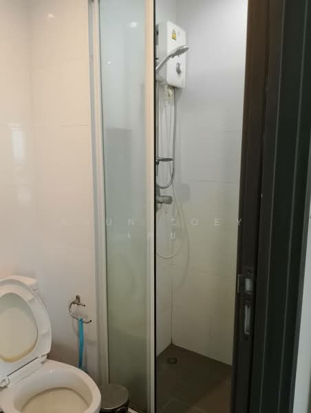 The Base Park East Sukhumvit 77, Bangkok, 99 Soi Pridi Banomyong 2, Phra Kanong Nua, Watthana, Bangkok, 1 Bedroom, 34 sqm, Condo For Rent, by Khun Toey เตย, 500448070 - DDproperty.com