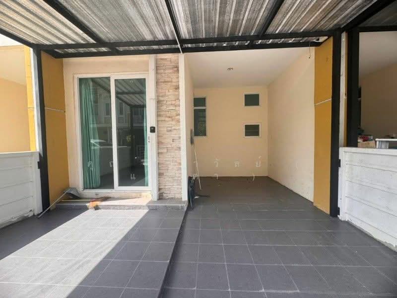 Golden Town Chaiyaphruek – Wongwean, Nonthaburi, Bang Kluai - Sai Noi Road, Sai Noi, Nonthaburi, 4 Bedrooms, 120 sqm, Townhouse For Sale, by คุณ ลดาวัลย์ ( แก้วตา ), 500448077 - DDproperty.com