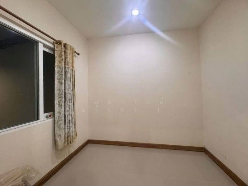 Golden Town Chaiyaphruek – Wongwean : โกลเด้น ทาวน์ ชัยพฤกษ์ – วงแหวน, นนทบุรี, ถนนบางกรวย - ไทรน้อย, ไทรน้อย, นนทบุรี, 120 ตร.ม., ทาวน์เฮ้าส์ ขาย, โดย คุณ ลดาวัลย์ ( แก้วตา ), 500448077 - DDproperty.com