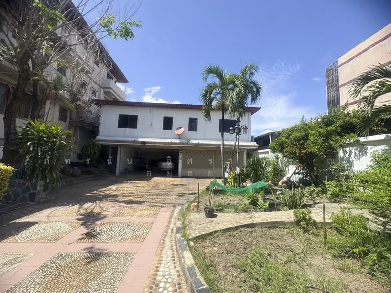 บ้านเดี่ยว ซอยรังสิต-ปทุมธานี 26, ปทุมธานี, บางพูน, เมืองปทุมธานี, ปทุมธานี, 2,940 ตร.ม., บ้านเดี่ยว ขาย, โดย ภัทรนัน อิศรางกูร ณ อยุธยา, 500448120 - DDproperty.com