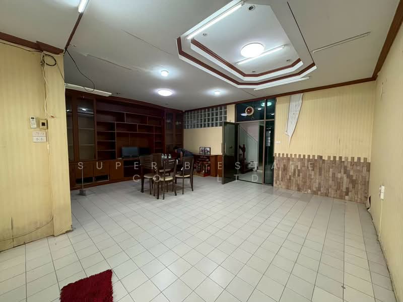 หมู่บ้านรุ่งเจริญ, กรุงเทพ, สุขุมวิท101, บางจาก, พระโขนง, กรุงเทพ, 150 ตร.ม., ทาวน์เฮ้าส์ ขาย, โดย Super B Estate Co., Ltd, 500448146 - DDproperty.com