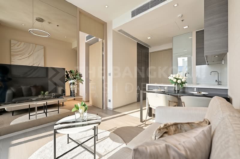 The Esse Asoke, Bangkok, 333 Soi Sukhumvit 21, Sukhumvit Road, Khlongtoei Nua, Watthana, Bangkok, 1 Bedroom, 37 sqm, Condo For Rent, by Nicha Peerakittikul, 500448162 - DDproperty.com
