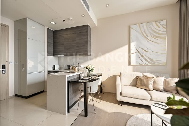 The Esse Asoke, Bangkok, 333 Soi Sukhumvit 21, Sukhumvit Road, Khlongtoei Nua, Watthana, Bangkok, 1 Bedroom, 37 sqm, Condo For Rent, by Nicha Peerakittikul, 500448162 - DDproperty.com