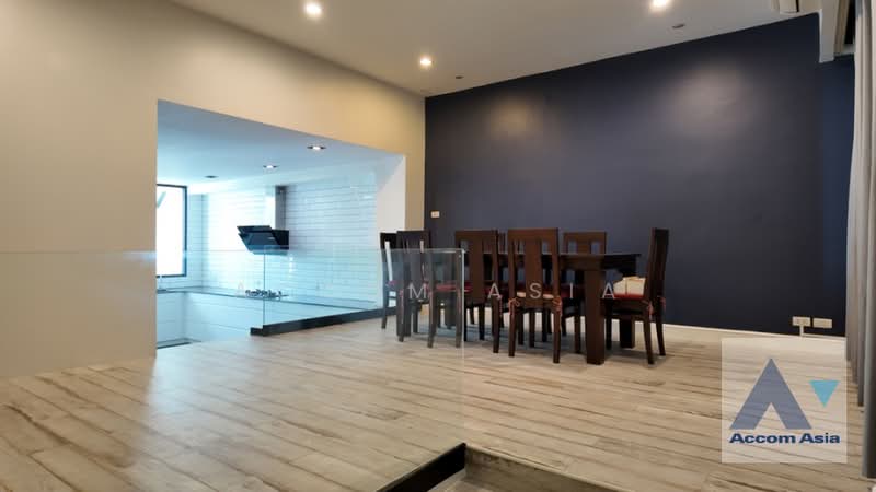 Bright Modern House with Wooden Floors and Spacious Living Areas (AA41392), Bangkok, Khlong Tan Nua, Watthana, Bangkok, 3 Bedrooms, 350 sqm, Semi-Detached House (Twin House) For Rent, by Accom Asia, 500448169 - DDproperty.com