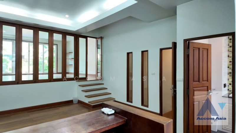 Bright Modern House with Wooden Floors and Spacious Living Areas (AA41392), Bangkok, Khlong Tan Nua, Watthana, Bangkok, 3 Bedrooms, 350 sqm, Semi-Detached House (Twin House) For Rent, by Accom Asia, 500448169 - DDproperty.com
