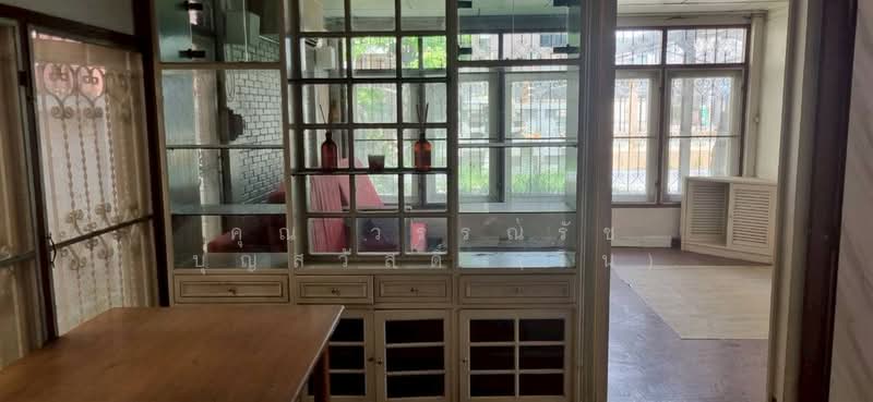 บ้านเดี่ยว 2 ชั้น 50 ตร.ว. ใกล้MRTสุทธิสาร ซอยยิ้มพัฒนา2, Bangkok, ถนนสุทธิสารวินิจฉัย, Samsen Nok, Huai Khwang, Bangkok, 3 Bedrooms, 200 sqm, Single Detached House For Sale, by คุณ วรรณรัช บุญสวัสดิ์ (วิน), 500448189 - DDproperty.com