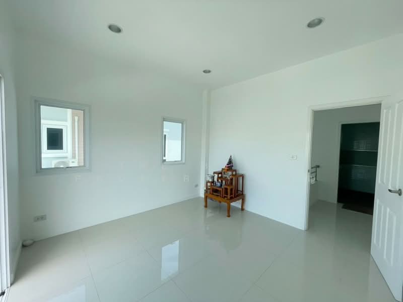 หมู่บ้านเทพสิริวิลล่า บางปะกง (Thep Siri Villa Bangpakong), ฉะเชิงเทรา, บางปะกง, บางปะกง, ฉะเชิงเทรา, 150 ตร.ม., บ้านเดี่ยว ขาย, โดย The Best Property เพ็ญ, 500448202 - DDproperty.com