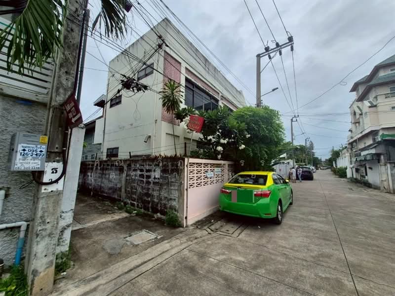 บ้านเดี่ยว 2 ชั้น 70 ตร.ว. บ้านเดี่ยว ซอยจรัญสนิทวงศ์12, กรุงเทพ, ถนนจรัญสนิทวงศ์, วัดท่าพระ, บางกอกใหญ่, กรุงเทพ, 280 ตร.ม., บ้านเดี่ยว ขาย, โดย คุณ วิภาวรรณ บุตรพา (หยก), 500448213 - DDproperty.com