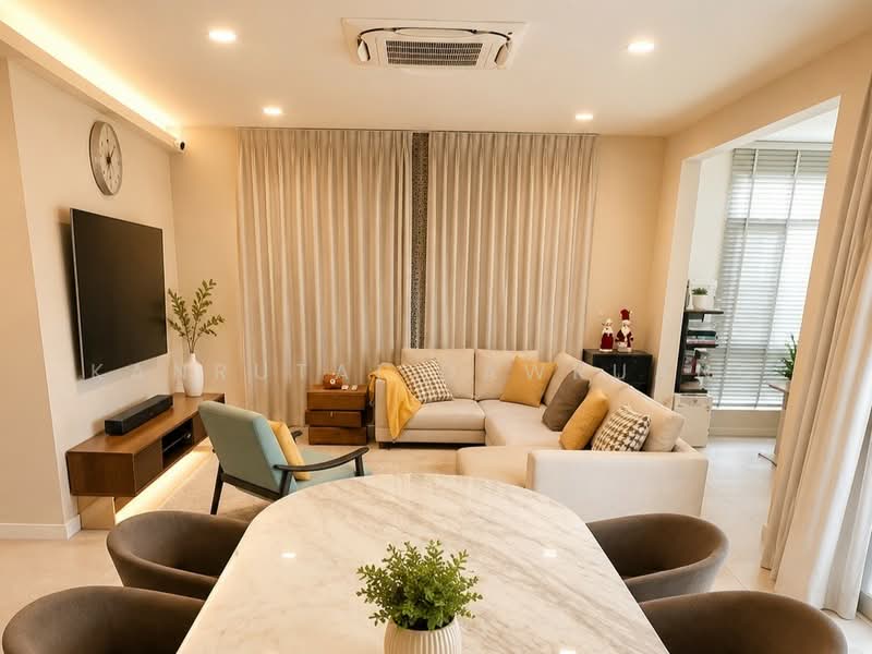 Mantana Bangna-Wongwaen, Bangkok, Soi Ramkhamhaeng 2, Dok Mai, Prawet, Bangkok, 4 Bedrooms, 335 sqm, Single Detached House For Sale, by Kanrutai Dawruang, 500448214 - DDproperty.com