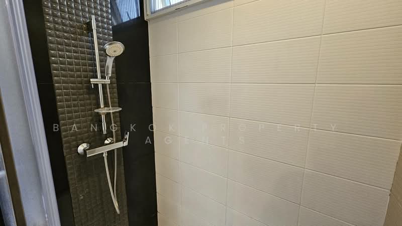 Shine@33 (formerly Triple Oaks), Bangkok, Khlong Tan Nua, Watthana, Bangkok, 2 Bedrooms, 116 sqm, Condo For Rent, by BANGKOK PROPERTY AGENTS, 500448217 - DDproperty.com