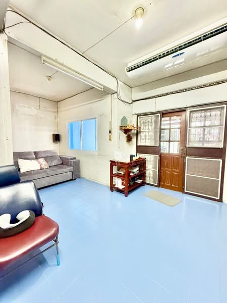 ทาวน์เฮ้าส์บ้านบึง ชลบุรี, Chon Buri (Pattaya), Ban Bung, Chon Buri (Pattaya), 3 Bedrooms, 150 sqm, Townhouse For Sale, by The Best Property ฟ้า, 500448224 - DDproperty.com