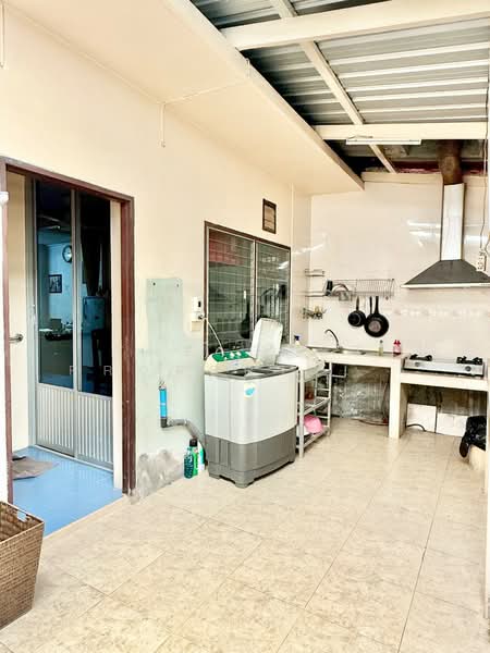 ทาวน์เฮ้าส์บ้านบึง ชลบุรี, Chon Buri (Pattaya), Ban Bung, Chon Buri (Pattaya), 3 Bedrooms, 150 sqm, Townhouse For Sale, by The Best Property ฟ้า, 500448224 - DDproperty.com