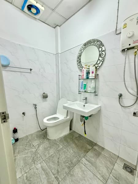 ทาวน์เฮ้าส์บ้านบึง ชลบุรี, Chon Buri (Pattaya), Ban Bung, Chon Buri (Pattaya), 3 Bedrooms, 150 sqm, Townhouse For Sale, by The Best Property ฟ้า, 500448224 - DDproperty.com
