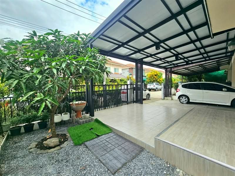 ศุภาลัยวิลล์ ลำลูกกา คลอง 3, Pathum Thani, ถนนชลมาร์คพิจารณ์, Lat Sawai, Lam Luk Ka, Pathum Thani, 3 Bedrooms, 160 sqm, Semi-Detached House (Twin House) For Sale, by คุณ ณัจภสิญาค์ ศุภควัษฐ์กาญกุล (ณิชชา), 500448254 - DDproperty.com