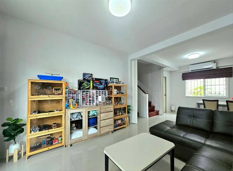 ศุภาลัยวิลล์ ลำลูกกา คลอง 3, Pathum Thani, ถนนชลมาร์คพิจารณ์, Lat Sawai, Lam Luk Ka, Pathum Thani, 3 Bedrooms, 160 sqm, Semi-Detached House (Twin House) For Sale, by คุณ ณัจภสิญาค์ ศุภควัษฐ์กาญกุล (ณิชชา), 500448254 - DDproperty.com