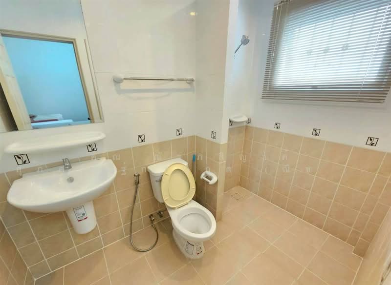 ศุภาลัยวิลล์ ลำลูกกา คลอง 3, Pathum Thani, ถนนชลมาร์คพิจารณ์, Lat Sawai, Lam Luk Ka, Pathum Thani, 3 Bedrooms, 160 sqm, Semi-Detached House (Twin House) For Sale, by คุณ ณัจภสิญาค์ ศุภควัษฐ์กาญกุล (ณิชชา), 500448254 - DDproperty.com