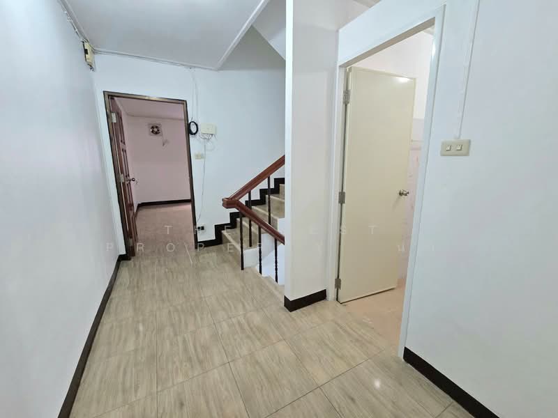บ้านแก้ววิลล่า จรัญสนิทวงศ์, Bangkok, Bang Khun Sri, Bangkok Noi, Bangkok, 4 Bedrooms, 150 sqm, Townhouse For Sale, by The Best Property นก, 500448267 - DDproperty.com