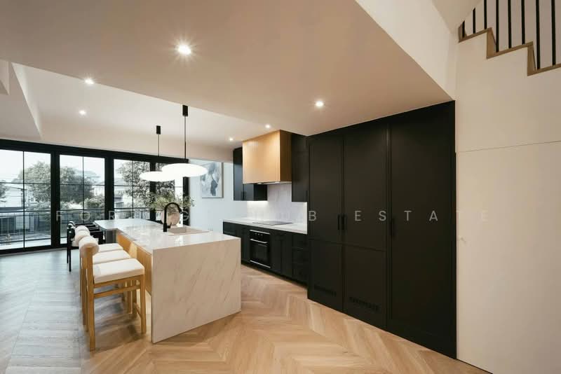 Regent 71 Place, Bangkok, Phra Kanong Nua, Watthana, Bangkok, 5 Bedrooms, 350 sqm, Townhouse For Sale, by Foreign Hub Estate, 500448274 - DDproperty.com