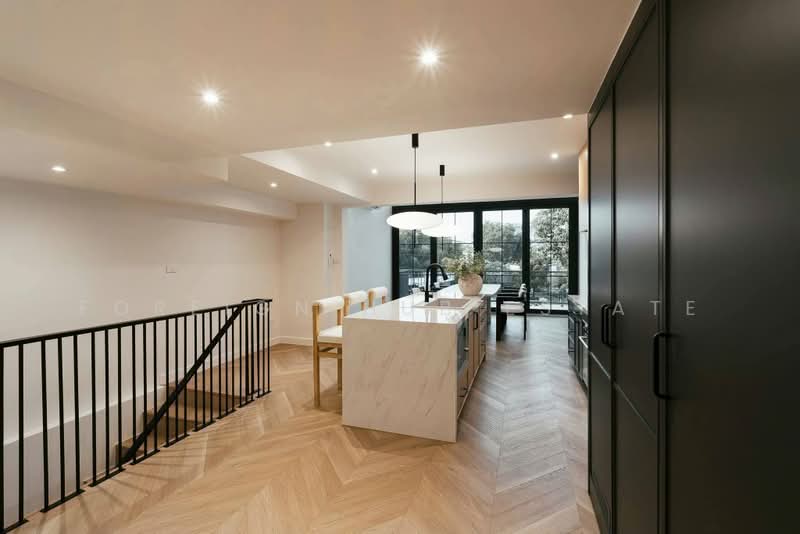 Regent 71 Place, Bangkok, Phra Kanong Nua, Watthana, Bangkok, 5 Bedrooms, 350 sqm, Townhouse For Sale, by Foreign Hub Estate, 500448274 - DDproperty.com