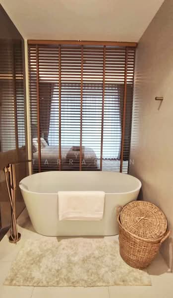 The Estelle Phrom Phong, Bangkok, 131 Soi Sukhumvit 26, Khong Tan, Khlong Toei, Bangkok, 1 Bedroom, 56 sqm, Condo For Rent, by Ryan Tarrarinn, 500448282 - DDproperty.com