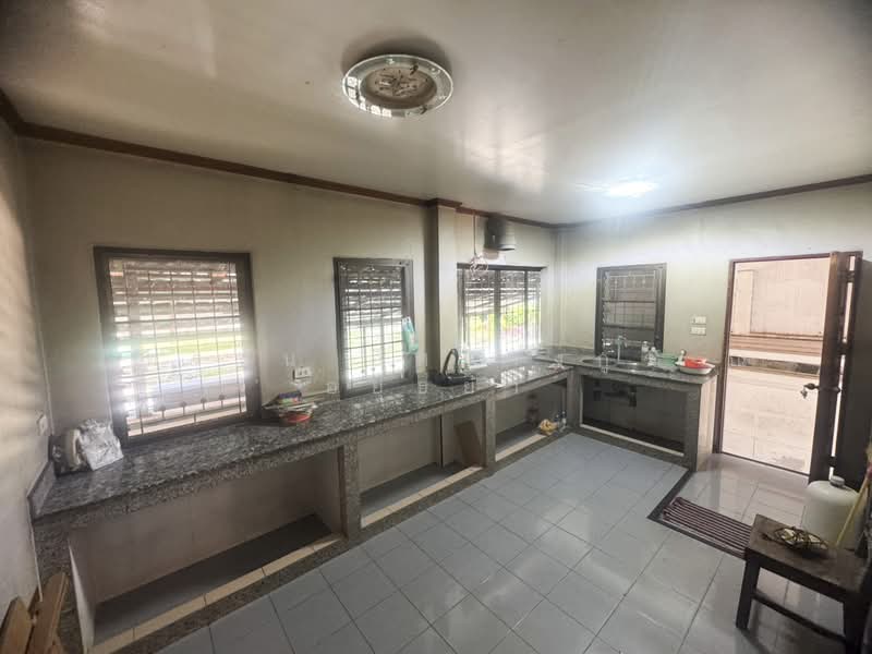 ซอยรังสิต-ปทุมธานี 26, Pathum Thani, Bang Phun, Muang Pathum Thani, Pathum Thani, 6 Bedrooms, 328 sqm, Single Detached House For Sale, by ภัทรนัน อิศรางกูร ณ อยุธยา, 500448295 - DDproperty.com