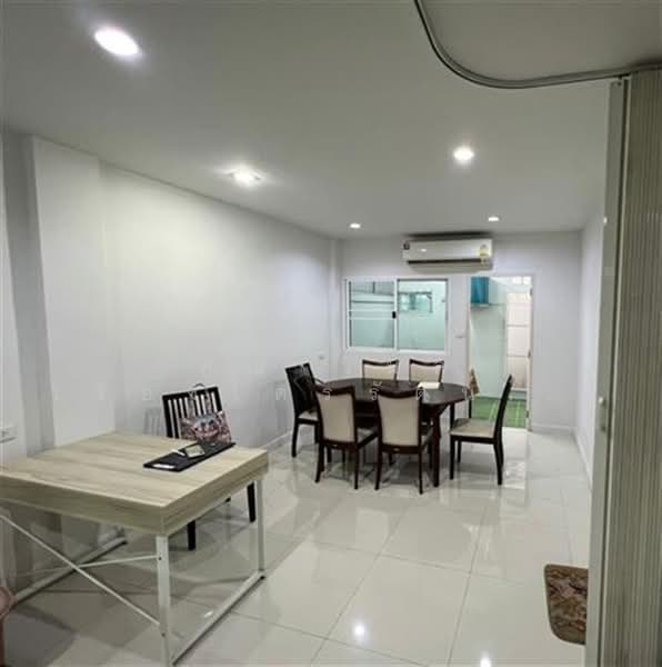 Navin Plus Permsin, Bangkok, ถนนพหลโยธิน, Khlong Tanon, Sai Mai, Bangkok, 4 Bedrooms, 150 sqm, Townhouse For Sale, by คุณ วิมล เรืองไตรรัตน์ (มนต์), 500448297 - DDproperty.com