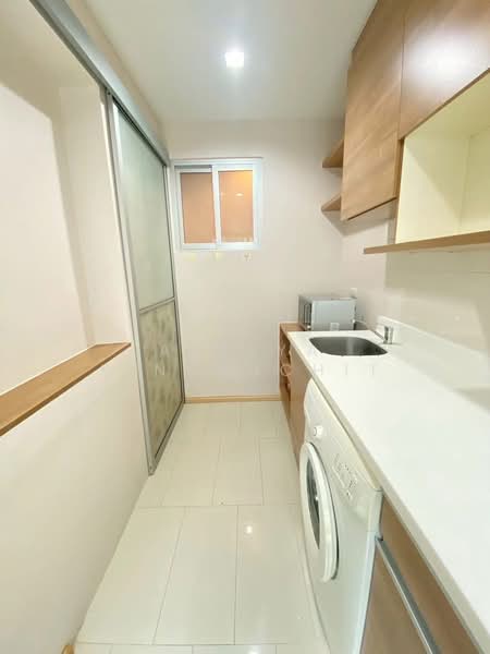 Rhythm Ratchada-Huaikwang, Bangkok, 218 Ratchadaphisek Road, Huai Khwang, Bangkok, 1 Bedroom, 36 sqm, Condo For Rent, by Areeya Kingwichit, 500448300 - DDproperty.com