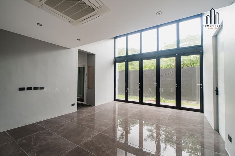 Bibury Village Srinakarin, Bangkok, 66 Soi Chaloem Phrakiat Rama 9, Nong Bon, Prawet, Bangkok, 4 Bedrooms, 601 sqm, Single Detached House For Sale, by Kay Tippayanet, 500448313 - DDproperty.com
