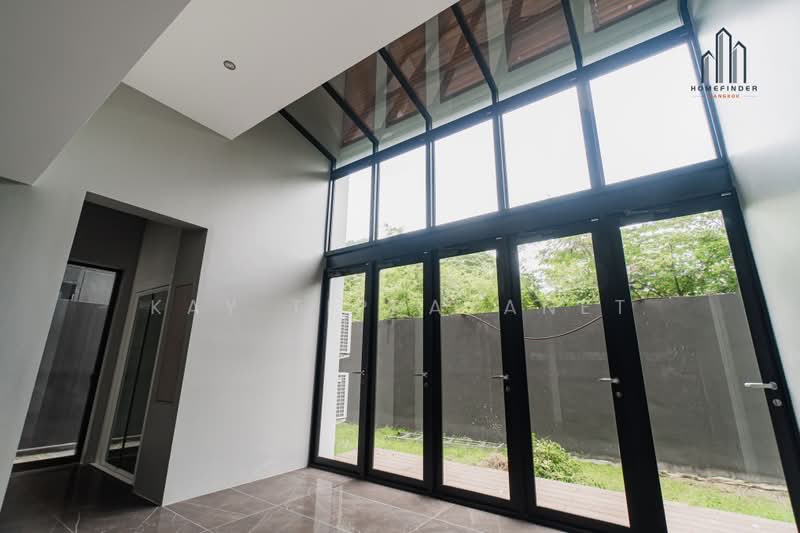 Bibury Village Srinakarin, Bangkok, 66 Soi Chaloem Phrakiat Rama 9, Nong Bon, Prawet, Bangkok, 4 Bedrooms, 601 sqm, Single Detached House For Sale, by Kay Tippayanet, 500448313 - DDproperty.com
