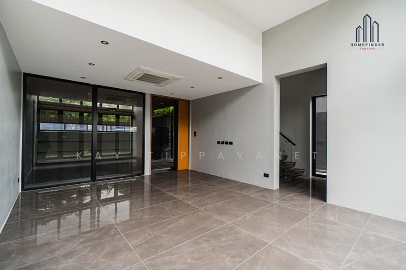 Bibury Village Srinakarin, Bangkok, 66 Soi Chaloem Phrakiat Rama 9, Nong Bon, Prawet, Bangkok, 4 Bedrooms, 601 sqm, Single Detached House For Sale, by Kay Tippayanet, 500448313 - DDproperty.com