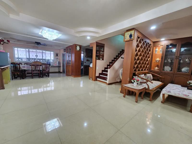 Supalai Grand Lake, Bangkok, Khum Klao Road, Saen Sab, Min Buri, Bangkok, 5 Bedrooms, 240 sqm, Single Detached House For Sale, by รัตนา (หญิง) ประสพสุข, 500448340 - DDproperty.com
