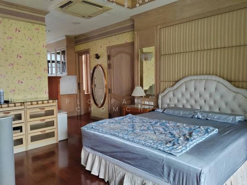 Narasiri Pattanakarn-Srinakarin, Bangkok, 878 Soi Srinakarin 20, Khlong Chan, Bang Kapi, Bangkok, 4 Bedrooms, 445 sqm, Single Detached House For Rent, by Ploypatcha Chomchid, 500448360 - DDproperty.com